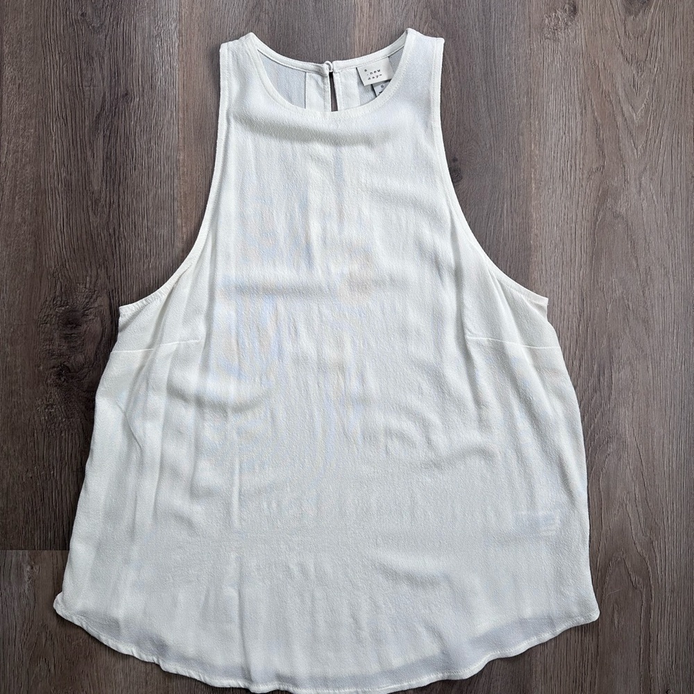 NWOT a new day White Flutter Tank Top